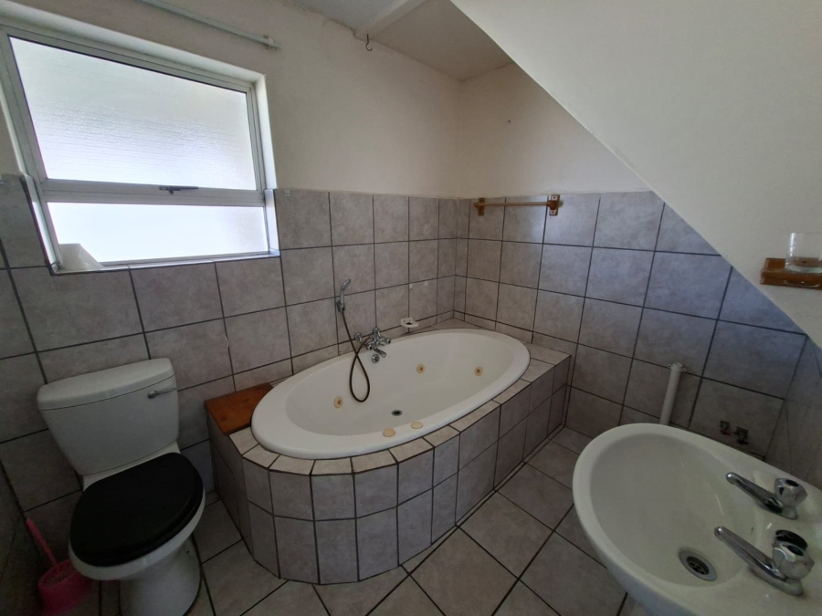 2 Bedroom Property for Sale in Hartenbos Central Western Cape